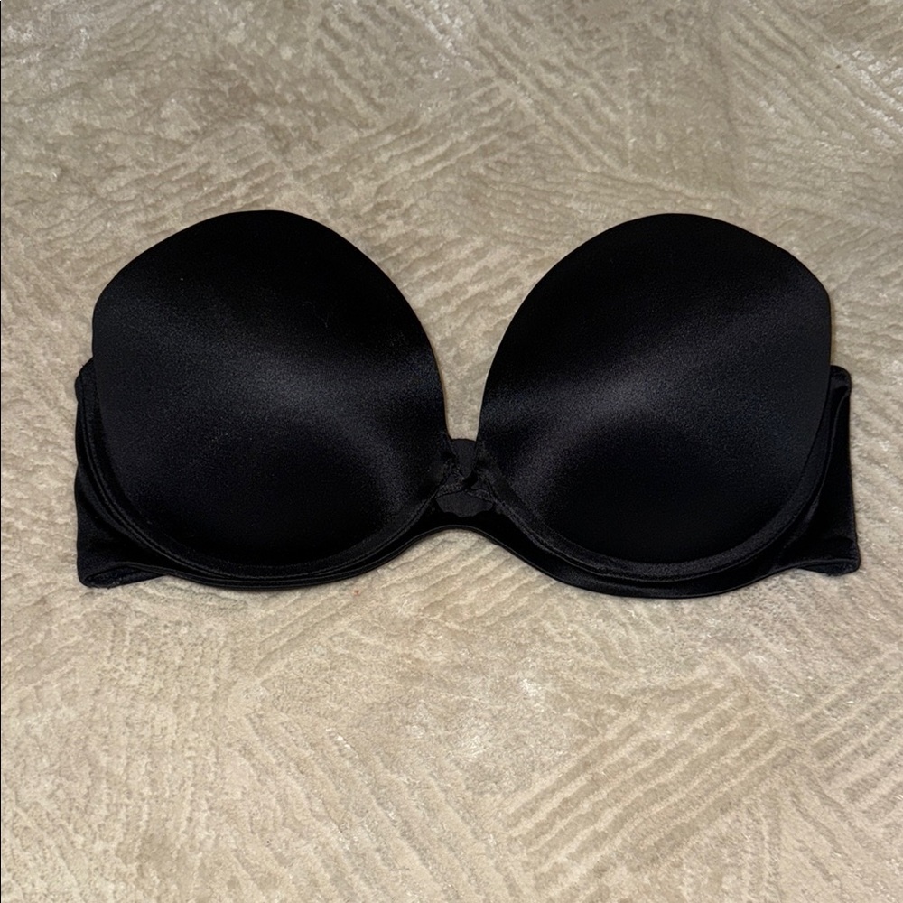 Maidenform Black Strapless Bra Smooth Molded Cup